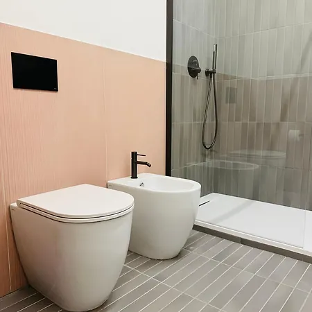 Comecasa 10 Min Walk From Duomo And Policlinico Mangiagalli Apartment *