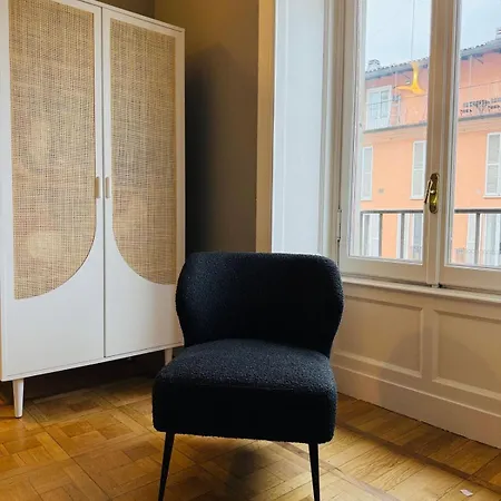 Apartment Comecasa 10 Min Walk From Duomo And Policlinico Mangiagalli *