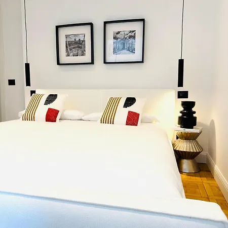 Apartment Comecasa 10 Min Walk From Duomo And Policlinico Mangiagalli