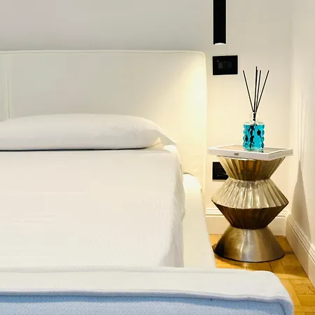Apartment Comecasa 10 Min Walk From Duomo And Policlinico Mangiagalli *